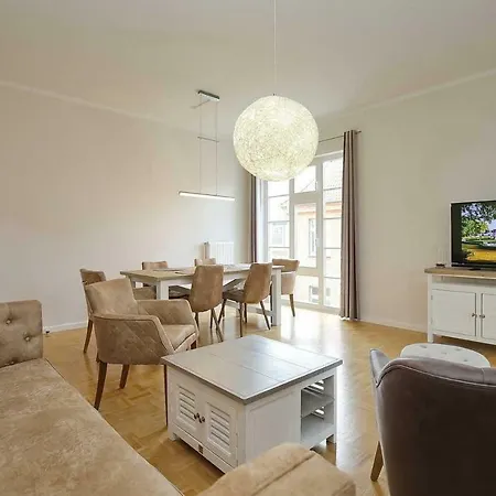 Apartment Likedeeler Ii 02